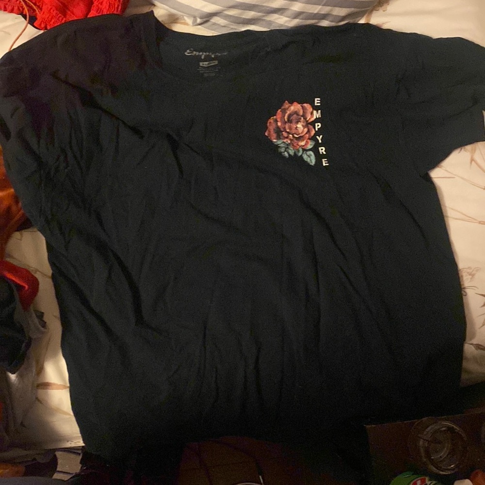 Graphic tee